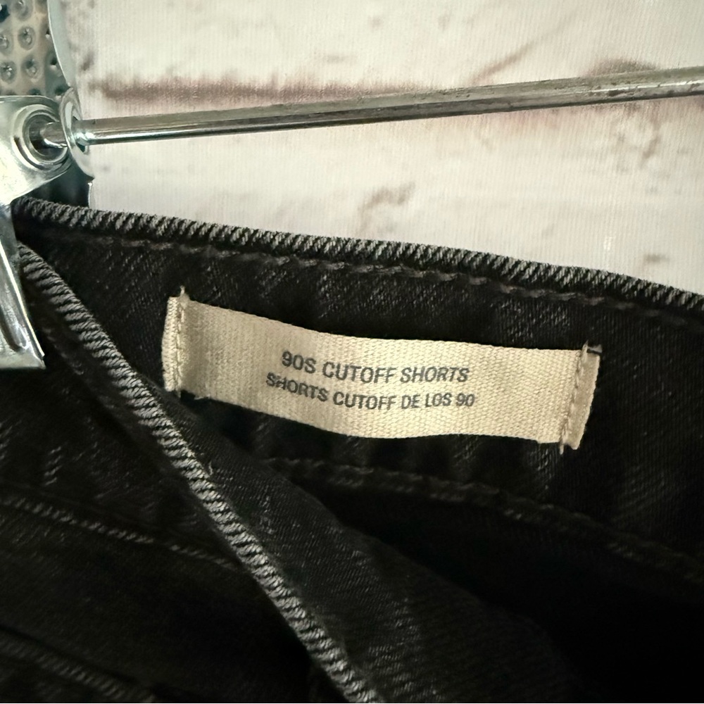 Women's Black‎ Denim 90s Cutoff Shorts - Picture 3 of 6